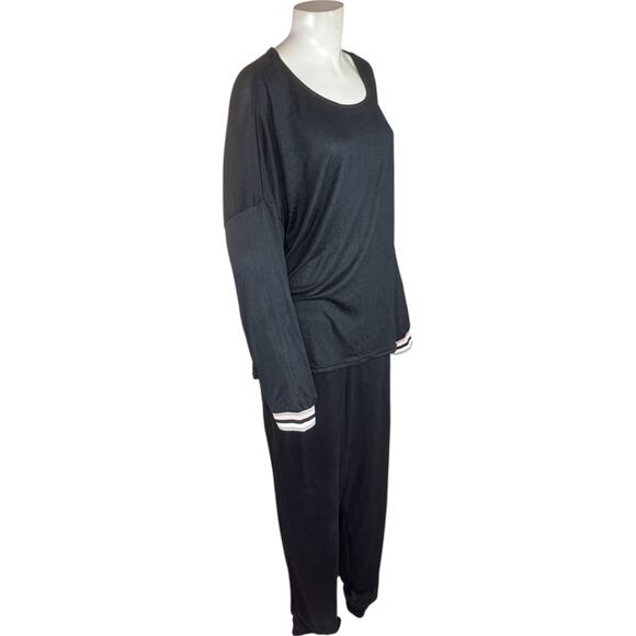 MUK LUKS Butterknit Crew Neck and Jogger Lounge Set Black 1X Comfort Pockets - Picture 16 of 16